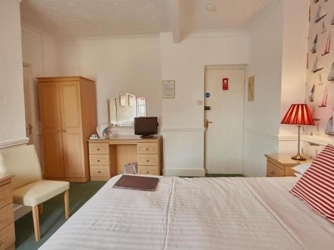 The Kensington Great Yarmouth Quarto foto