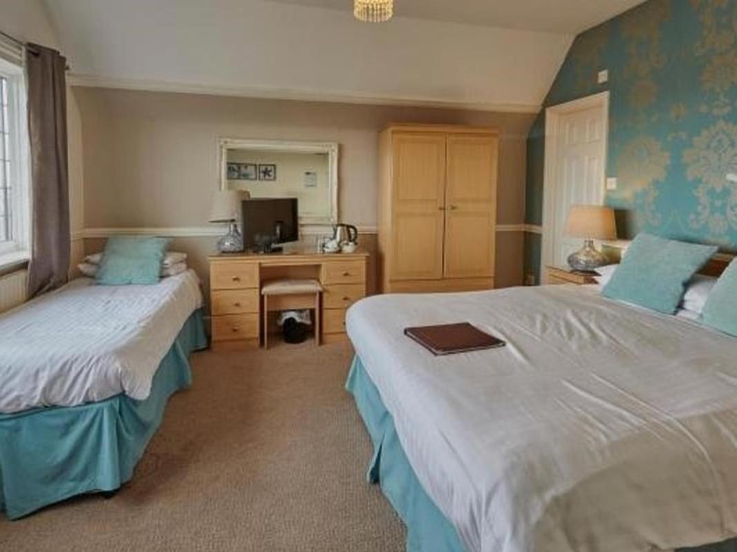 The Kensington Great Yarmouth Quarto foto